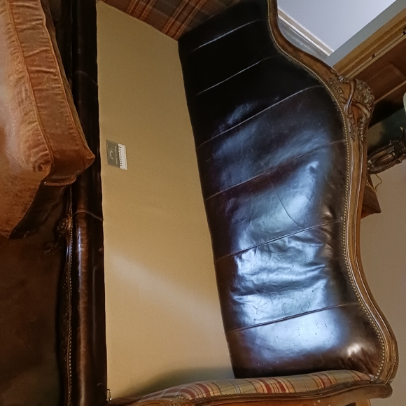 Plunkett Leather & Wood Couch - Picture 5 of 16